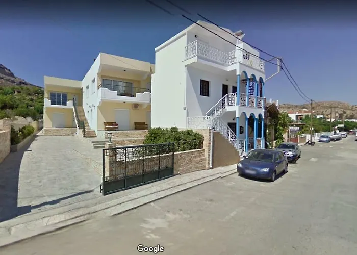 Kaya Sea Apts - Stegna 펜션 *